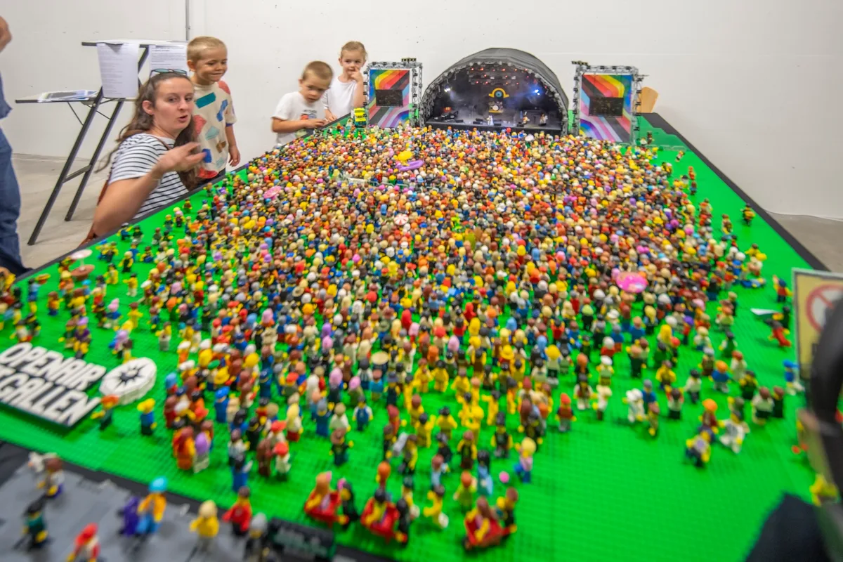 Zum dritten Mal gastiert die Brixpo im Zeughausareal in Uster .